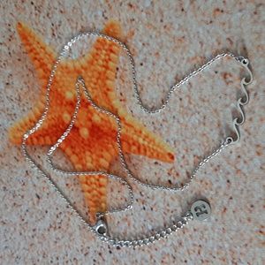 Triple Wave Necklace NWT